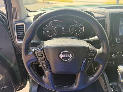 Used 2023 Nissan Frontier SV w/ SV Premium Package RWD image 22