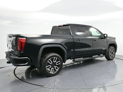 Used 2021 GMC Sierra 1500 AT4 image 7