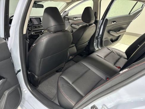 Used 2023 Nissan Altima 2.5 SR FWD image 23