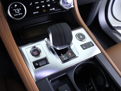 New 2026 Jaguar F-PACE R-Dynamic S image 22