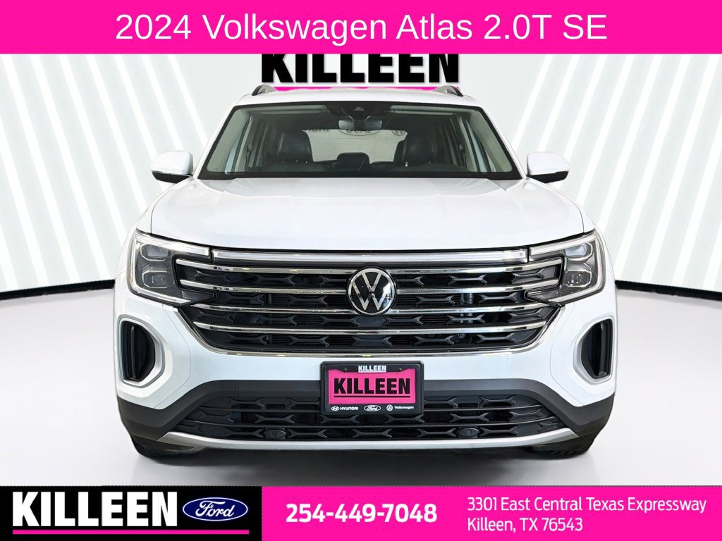 Used 2024 Volkswagen Atlas SE FWD image 2