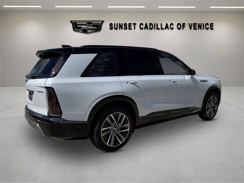 New 2026 Cadillac Vistiq Sport w/ LPO, Floor Liner Package AWD/4WD image 3