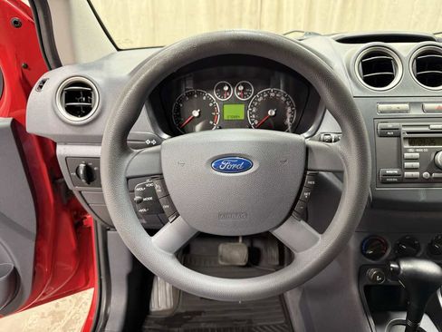 Used 2010 Ford Transit Connect XLT image 11
