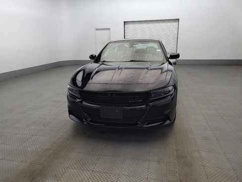 Used 2022 Dodge Charger SXT image 15