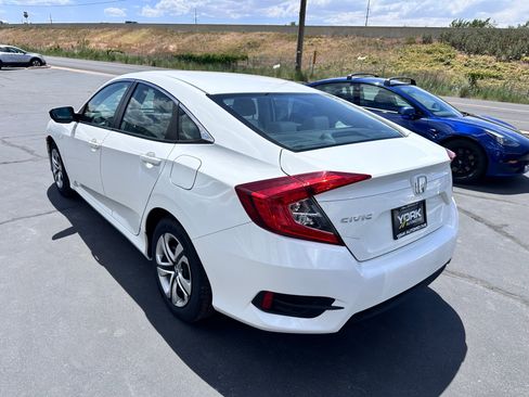 Used 2016 Honda Civic LX image 4