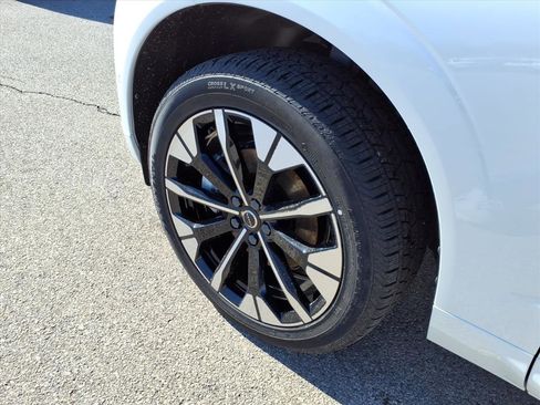 New 2026 Volvo XC60 B5 Plus w/ Protection Package Premier image 9