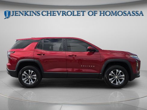 New 2026 Chevrolet Equinox LT w/ Safety and Technology Package FWD image 3