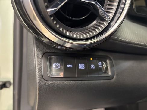 New 2026 Chevrolet Equinox LT w/ Convenience Package II image 32