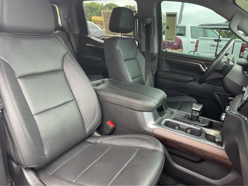Used 2023 GMC Sierra 1500 SLT w/ SLT Premium Plus Package AWD/4WD image 26