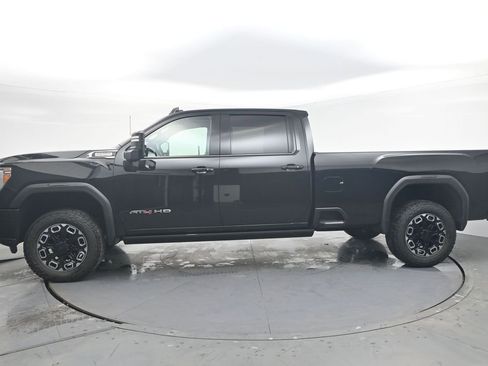 Used 2021 GMC Sierra 3500 AT4 w/ AT4 Premium Plus Package image 3