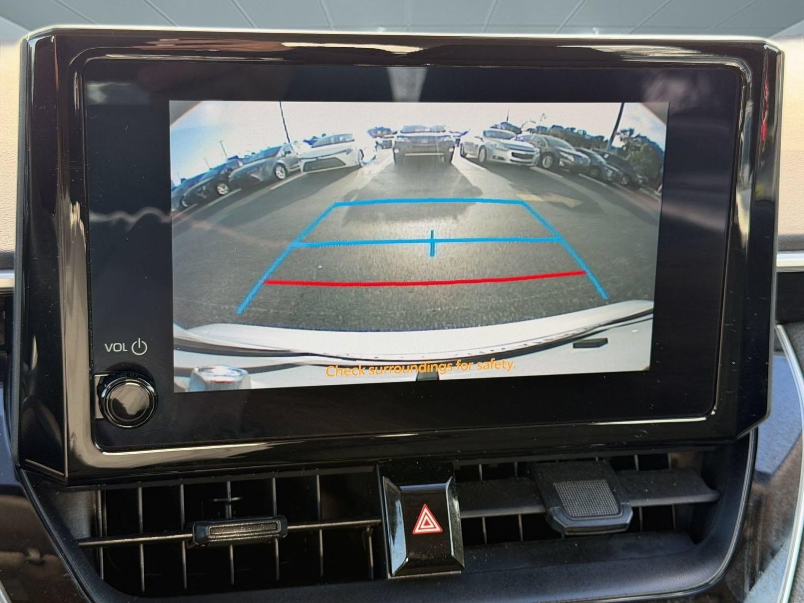 Used 2025 Toyota Corolla LE FWD image 19