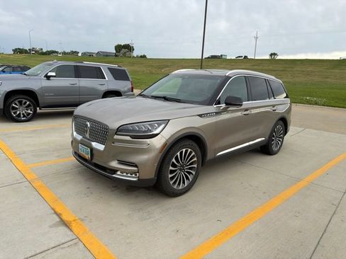 Used 2020 Lincoln Aviator Reserve w/ Equipment Group 201A AWD/4WD image 7
