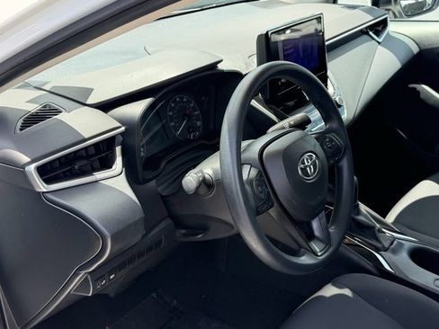 Used 2024 Toyota Corolla LE FWD image 12