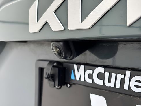 Used 2023 Kia Niro Wind w/ Wind Preserve Package image 5