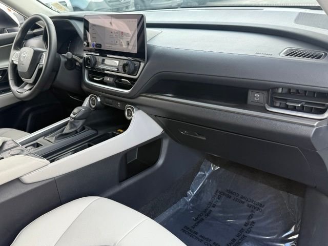 Used 2024 Toyota Grand Highlander FWD image 24