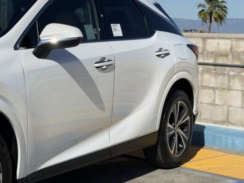New 2026 Lexus RX 350 FWD image 8