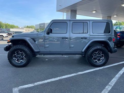 Used 2023 Jeep Wrangler Unlimited Rubicon AWD/4WD image 8