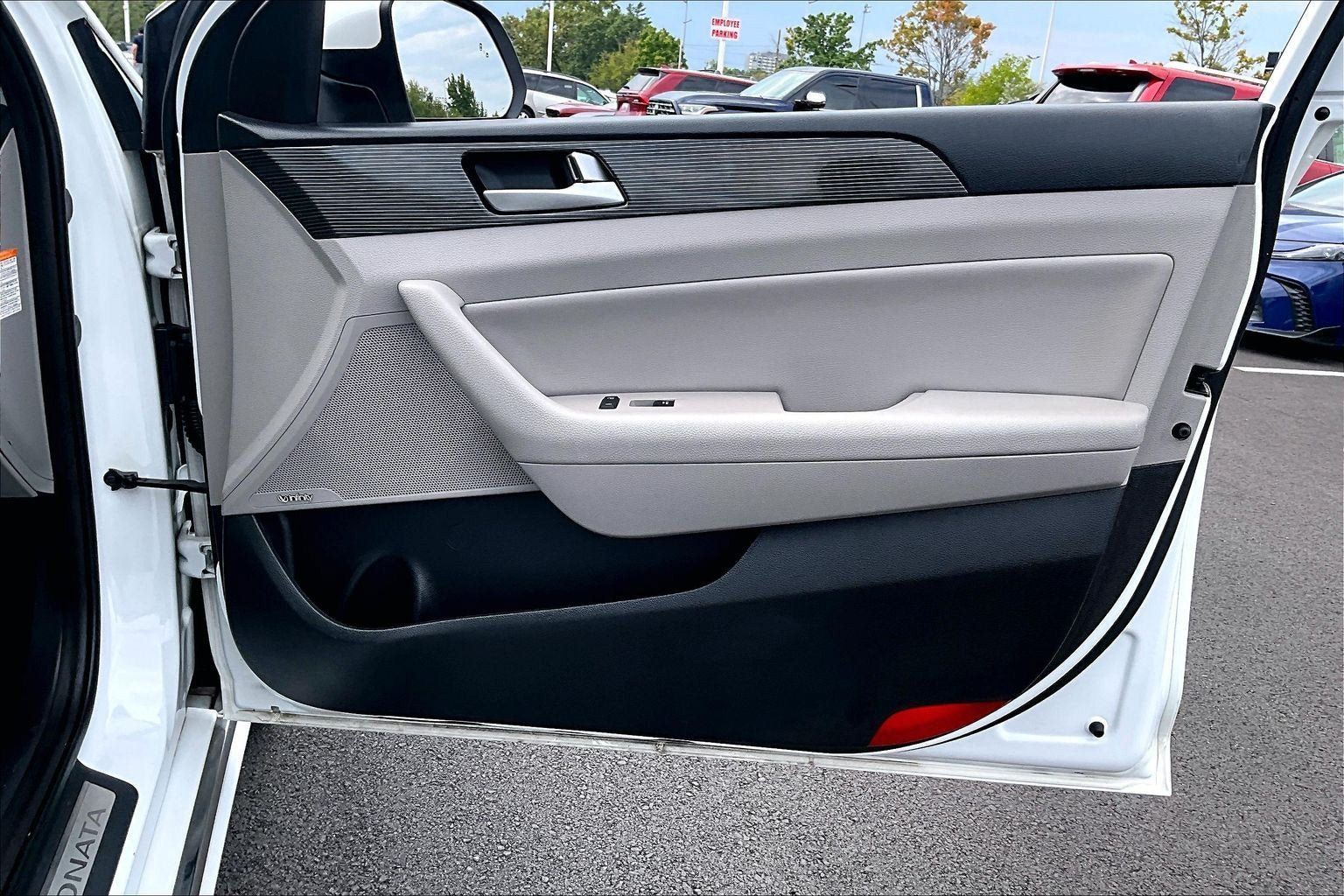 Used 2019 Hyundai Sonata Limited FWD image 22