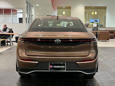 New 2026 Toyota Crown Platinum AWD/4WD image 7