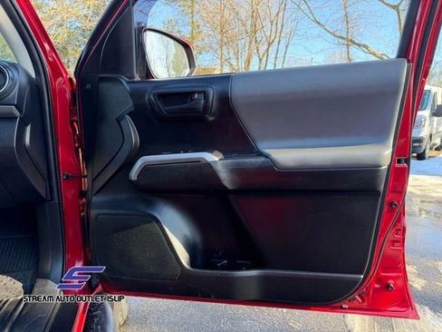 Used 2021 Toyota Tacoma SR5 image 16