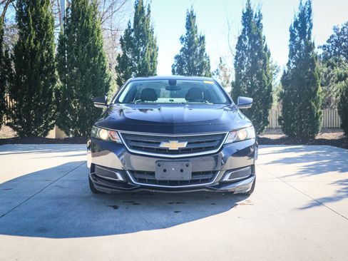 Used 2018 Chevrolet Impala LS image 3