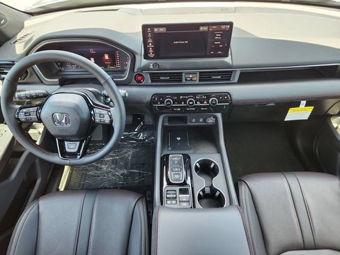 New 2026 Honda Pilot Black Edition image 14