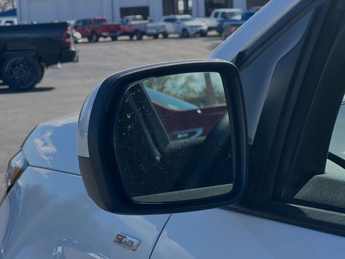 Used 2023 Ford Edge ST-Line w/ Class II Trailer Tow Package image 30