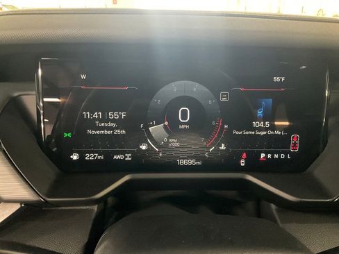 Certified 2024 GMC Acadia AT4 w/ Luxury Package image 16