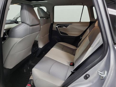 Certified 2020 Toyota RAV4 XLE Premium image 9
