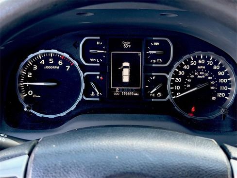 Used 2019 Toyota Tundra SR5 w/ SR5 Upgrade Package image 24