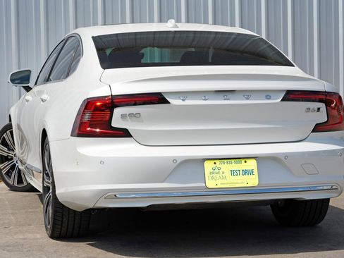 Used 2023 Volvo S90 B6 Plus w/ Protection Package Premier image 6