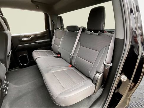 Used 2024 Chevrolet Silverado 1500 LT image 16