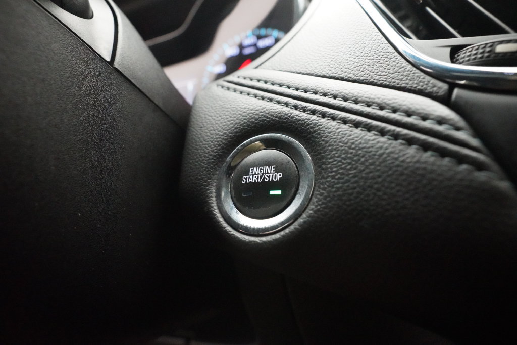 Used 2017 Chevrolet Cruze Premier FWD image 29
