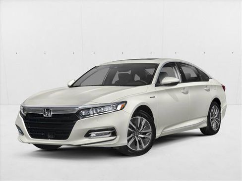Used 2018 Honda Accord Touring image 1