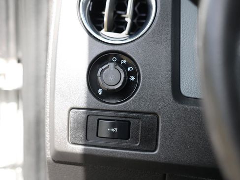 Used 2014 Ford F150 XLT w/ XLT Chrome Package image 37