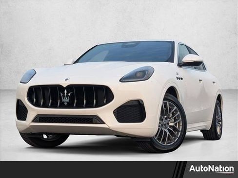 Used 2024 Maserati Grecale GT image 1