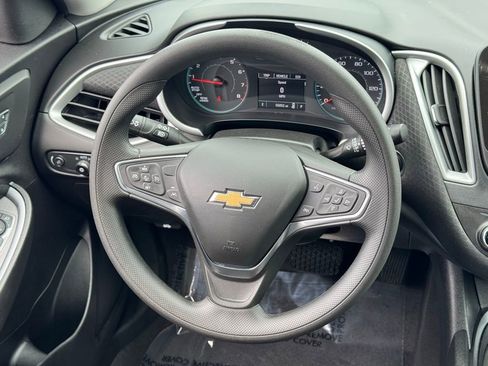Used 2024 Chevrolet Malibu LT image 20