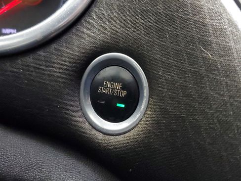 Used 2020 Chevrolet Malibu LT FWD image 26