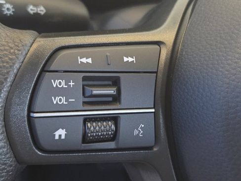 New 2026 Honda HR-V LX image 35