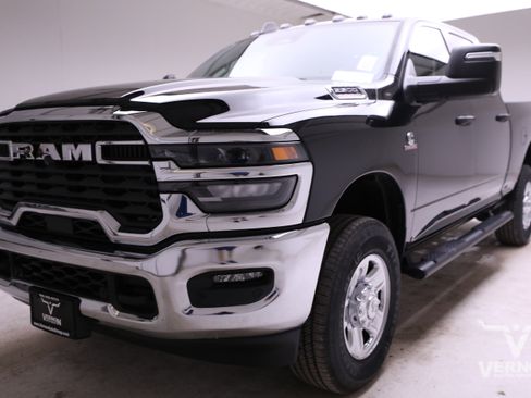 New 2026 RAM 2500 Tradesman AWD/4WD image 1