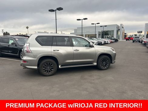 Used 2023 Lexus GX 460 Premium w/ Premium Package image 6