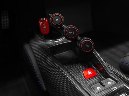 Certified 2020 Ferrari 488 Pista Spider image 64