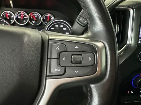 Used 2022 Chevrolet Silverado 1500 LT Trail Boss w/ Convenience Package II AWD/4WD image 11