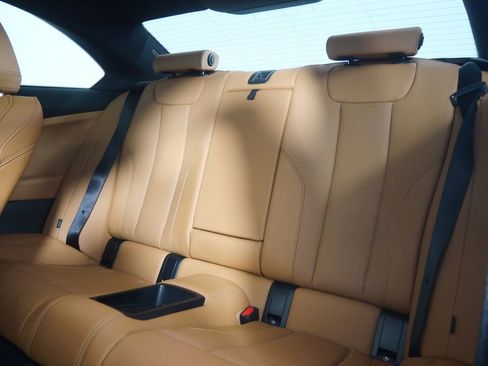 Used 2024 BMW 230i Coupe w/ Premium Package image 12