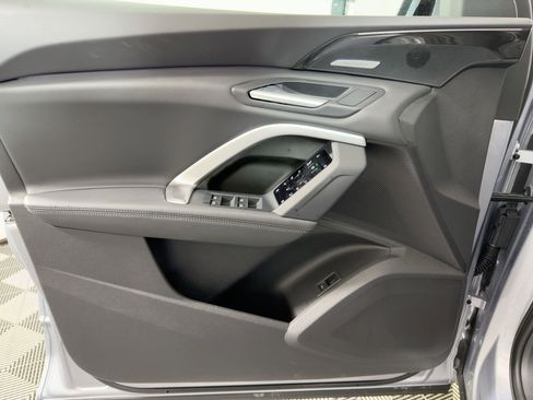 New 2025 Audi Q5 Premium Plus image 9