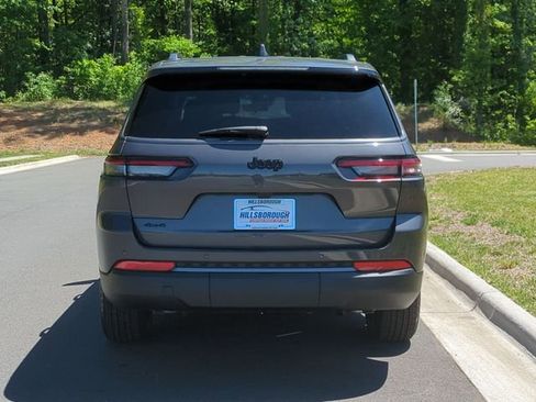 New 2026 Jeep Grand Cherokee L 4WD image 12