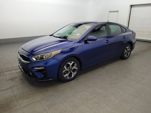 Used 2021 Kia Forte LXS FWD image 2