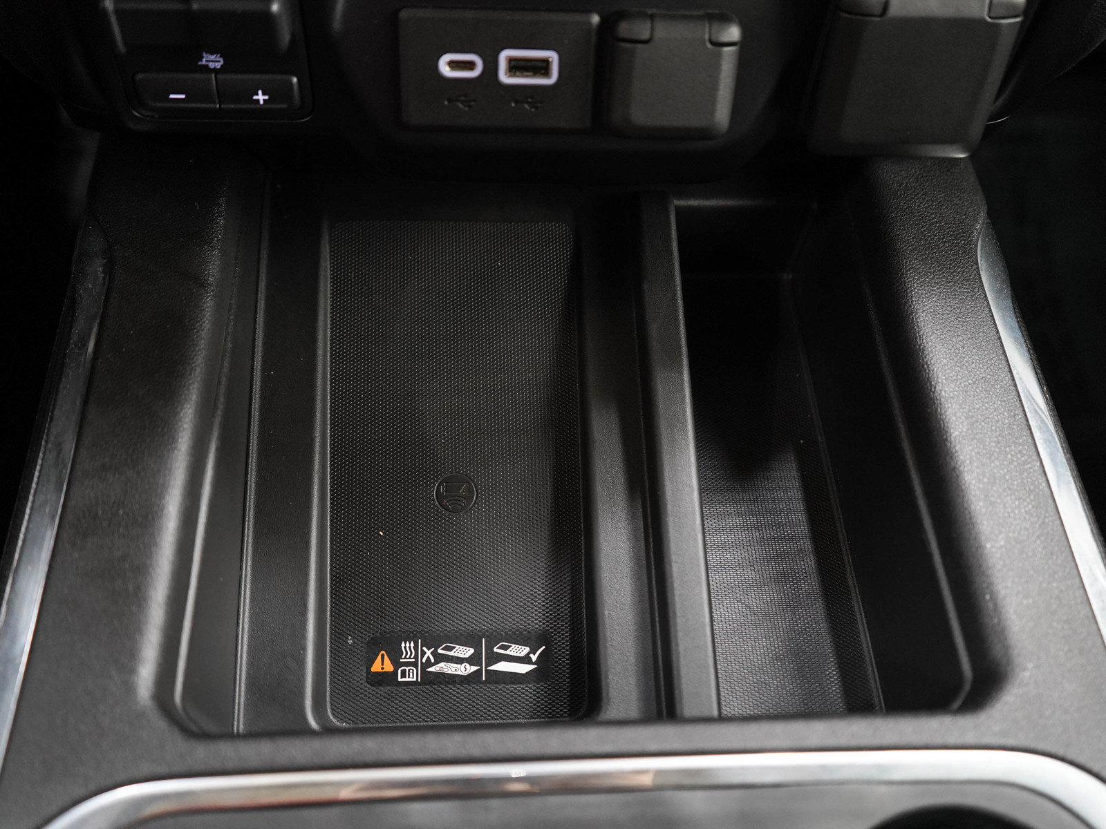 Used 2021 GMC Sierra 1500 AT4 w/ AT4 Value Package AWD/4WD image 24