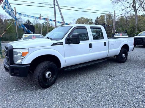 Used 2013 Ford F250 XL w/ Skid Plate Pkg image 10