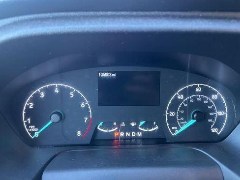 Used 2020 Ford Transit 250 Medium Roof image 12